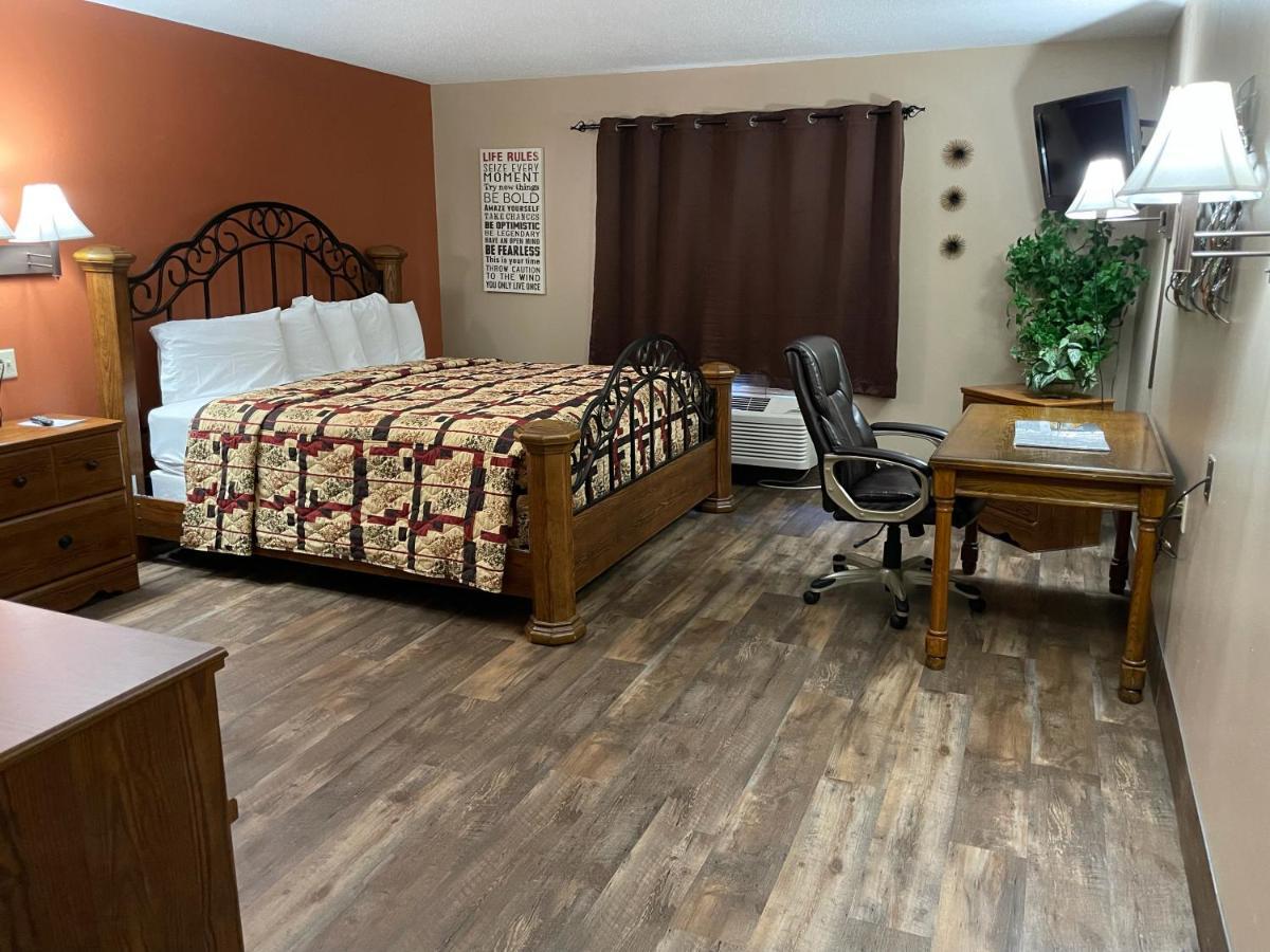 Southfork Motel Bloomfield Exteriör bild